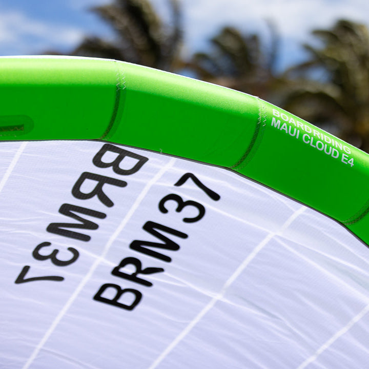 Boardriding Maui Cloud Kite Leading Edge