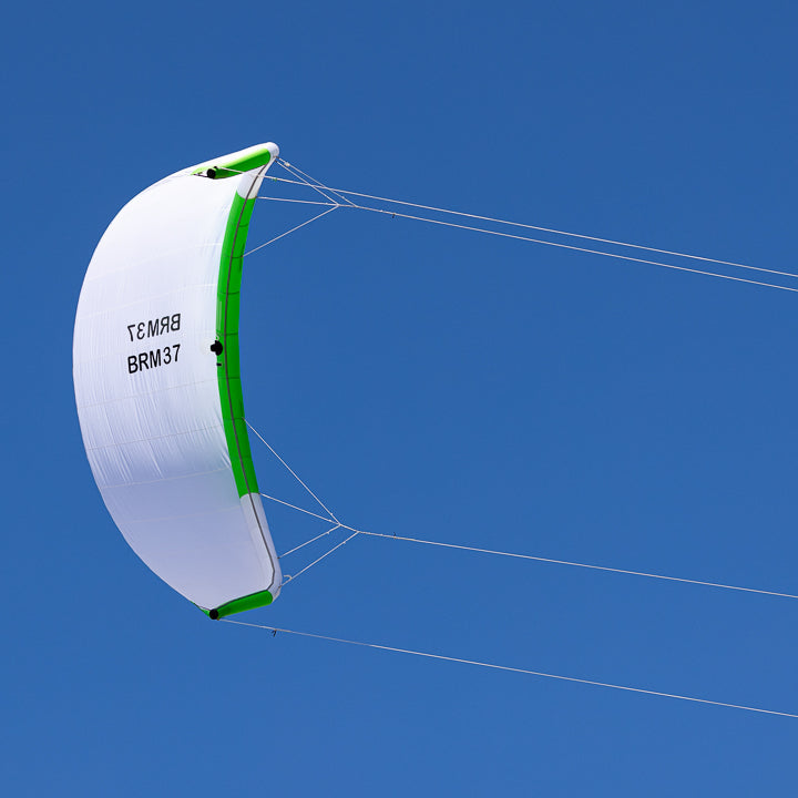 Boardriding Maui Cloud Kite 